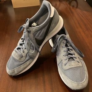 Nike Men's Internationalist Blue Graphite/Black Size 12